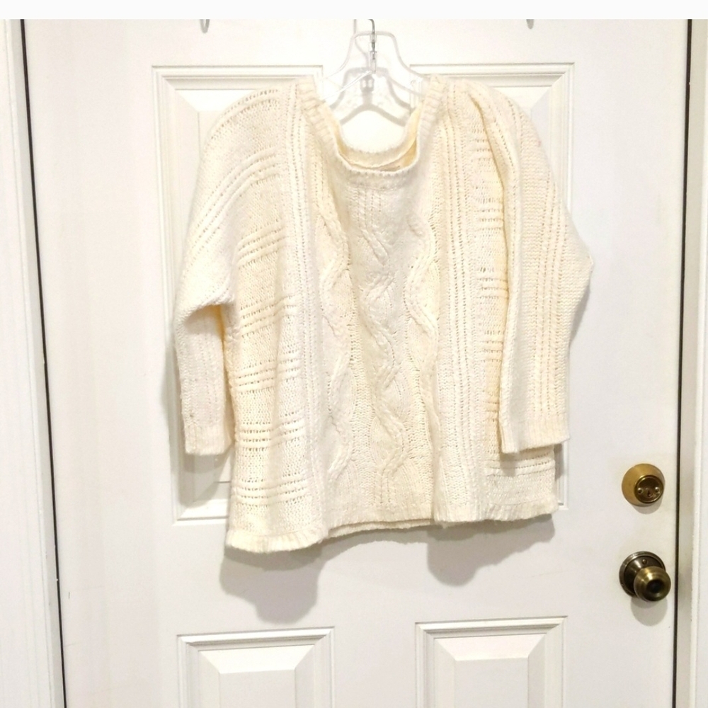 Cozy Cream Cable Knit Sweater